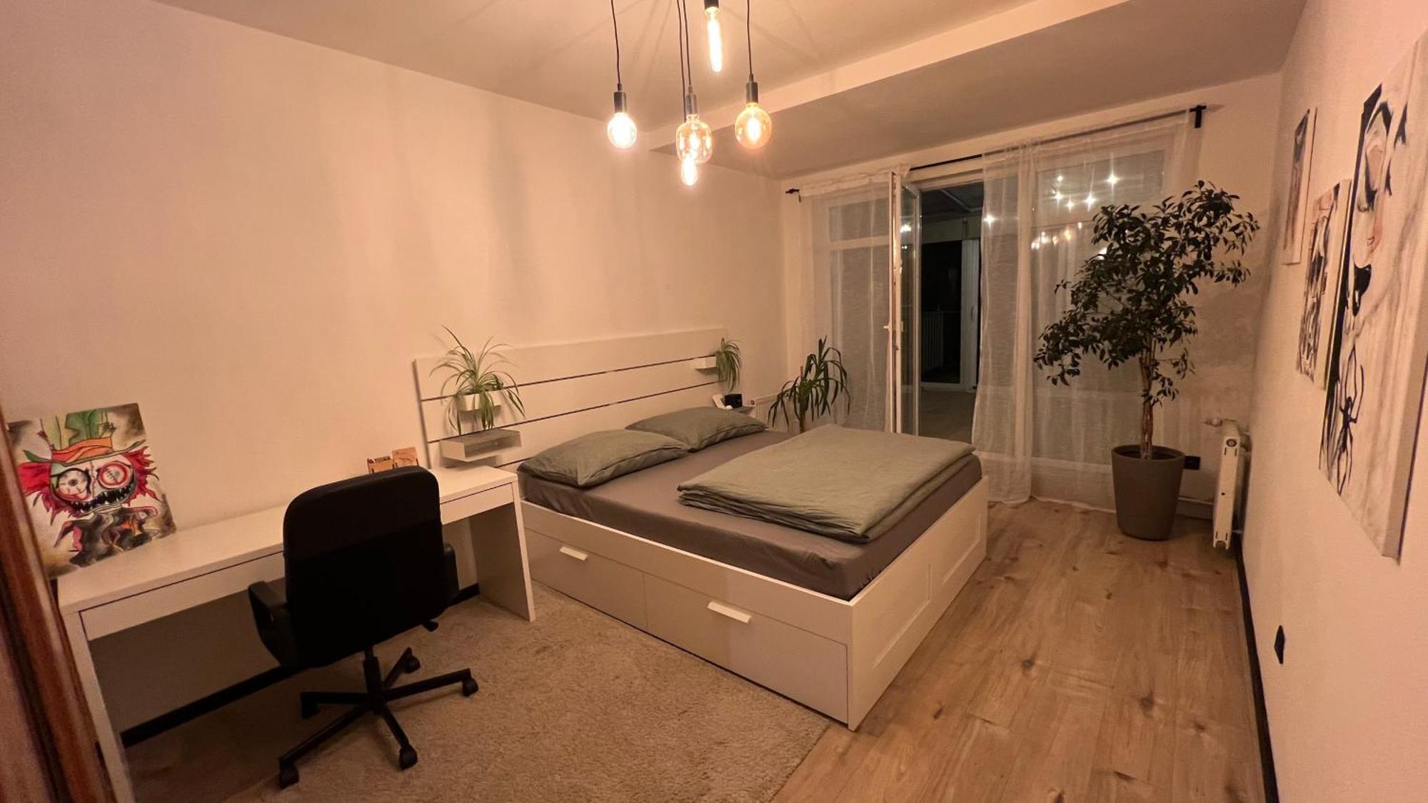 Lake Apartment, 2X Free Garage, 10 Mins To Centre Bratislava Exterior foto